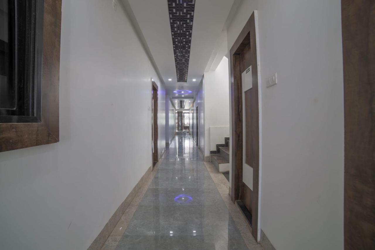 Capital O41969 Sahyog Hotel Khamtalai Екстериор снимка